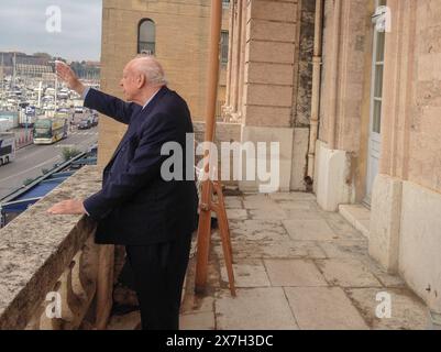 Marsiglia, Francia. 17 aprile 2015. Gilles Bader/le Pictorium - morte di Jean-Claude Gaudin - 17/04/2015 - Francia/Bouches-du-Rhone/Marsiglia - morte di Jean Claude Gaudin. Jean Claude Gaudin, sindaco di Marsiglia, non si candiderà alla rielezione alle elezioni comunali del 2020 merito: LE PICTORIUM/Alamy Live News Foto Stock