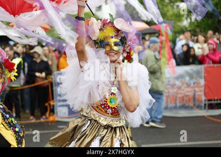 Karneval der Kulturen 2024 , am 19.05.2024 a Berlino, Straßenfest, Deutschland *** Carnevale delle Culture 2024 , il 19 05 2024 a Berlino, Street festival , Germania Foto Stock