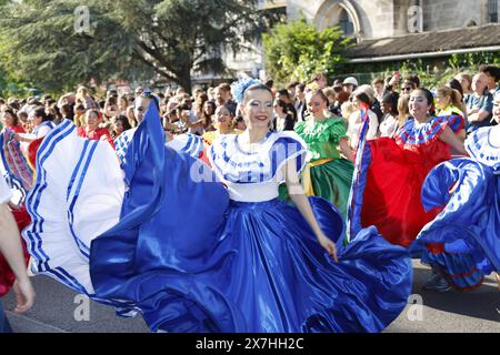 Karneval der Kulturen 2024 , am 19.05.2024 a Berlino, Straßenfest, Deutschland *** Carnevale delle Culture 2024 , il 19 05 2024 a Berlino, Street festival , Germania Foto Stock