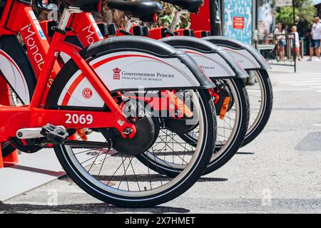 Monaco, Monaco - 25 giugno 2023: Primo piano del noleggio di biciclette nel Principato di Monaco Foto Stock