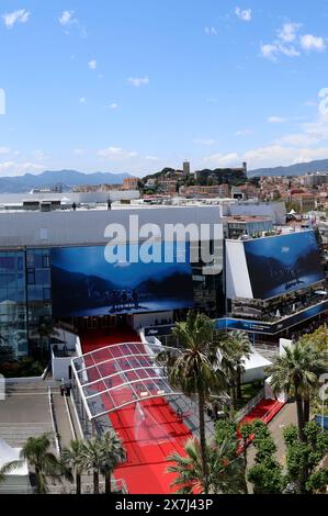 Der Palais des Festivals et des Congres de Cannes während des Festival de Cannes 2024 / 77. Internationale Filmfestspiele von Cannes. Cannes, 20.05.2024 Foto Stock