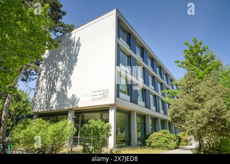 Otto-Suhr-Institut für Politikwissenschaft, Freie Universität, Ihnestraße, Dahlem, Steglitz-Zehlendorf, Berlin, Deutschland *** Istituto otto Suhr per le scienze politiche, Freie Universität, Ihnestraße, Dahlem, Steglitz Zehlendorf, Berlino, Germania Foto Stock