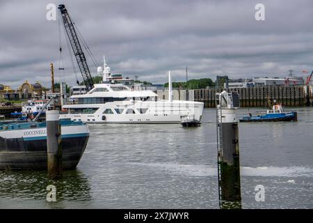 luxus yacht werft niederlande