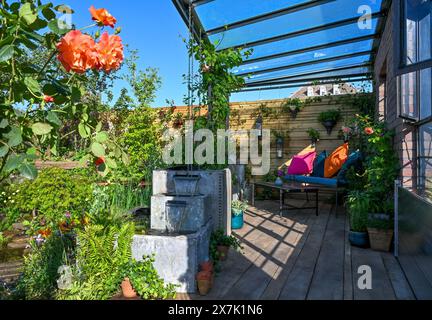 Londra, Regno Unito. 20 maggio 2024. The Flood Re: The Flood Resilient Garden al RHS Chelsea Flower Show, Royal Hospital Chelsea, Londra, Regno Unito. Crediti: LFP/Alamy Live News Foto Stock