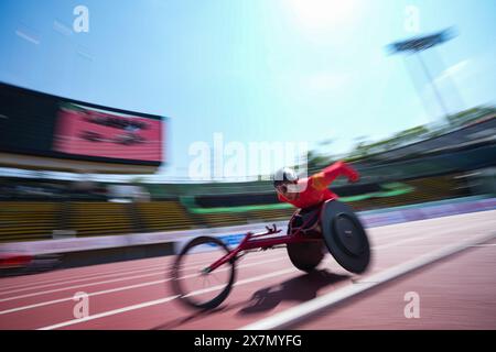 Kobe, Giappone. 21 maggio 2024. Il cinese Jin Hua gareggia durante la prima gara maschile del 1500m T54 ai Campionati del mondo di atletica leggera Para che si sono svolti a Kobe, in Giappone, il 21 maggio 2024. Crediti: Zhang Xiaoyu/Xinhua/Alamy Live News Foto Stock