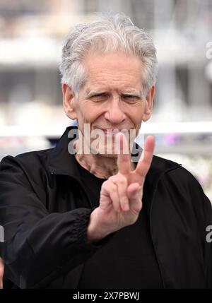 Cannes, Francia. 21 maggio 2024. David Cronenberg presente alla chiamata fotografica Shrouds, al Palais de Festival, parte della 77a edizione del Festival di Cannes. Crediti: Doug Peters/EMPICS/Alamy Live News Foto Stock