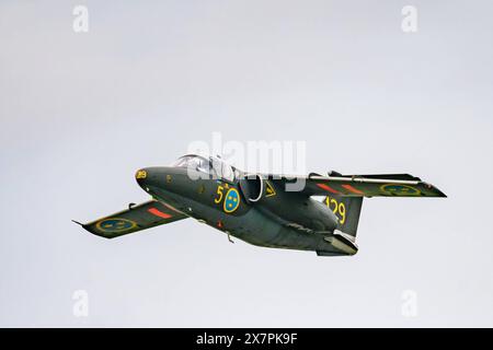 hoersching, austria, 21 maggio 2024, saab sk 60 velivoli dell'aeronautica militare svedese, *** hoersching, österreich, 21. mai 2024, saab sk 60 luftfahrzeug der schwedischen luftwaffe, Copyright: xx Foto Stock