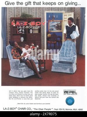 1976 sedie la-Z-Boy ad, "Give the Gift that continue Give on Give", Foto Stock