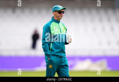 L'allenatore pakistano Gary Kirsten durante una sessione di reti a Headingly, Leeds, in vista della prima partita dell'International T20 di mercoledì. Data foto: Martedì 21 maggio 2024. Foto Stock