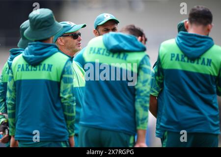 L'allenatore pakistano Gary Kirsten durante una sessione di reti a Headingly, Leeds, in vista della prima partita dell'International T20 di mercoledì. Data foto: Martedì 21 maggio 2024. Foto Stock