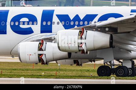 L'Airbus A340-313X di Edelweiss Air è dotato di quattro CFM International CFM 56 (CFM56-5B4/P). Negli Stati Uniti questi motori sono noti anche come motori F 108. Foto Stock