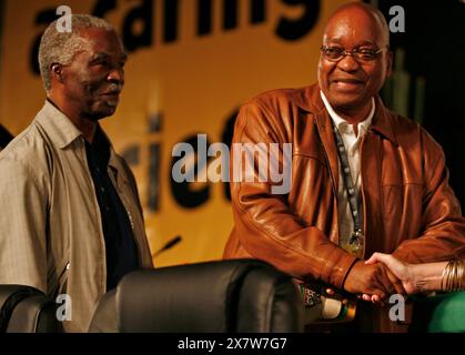 18 dicembre 2007 - viene annunciato che l'ex deputato Jacob Zuma del Congresso Nazionale Africano ha vinto l'elezione a presidente del partito con circa 824 voti contro Thabo Mbeki, Polokwane Sudafrica. Crediti fotografici: Greg Marinovich / african.Pictures Foto Stock