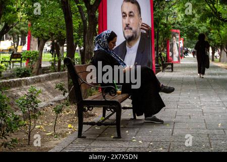 Teheran piange la morte di Seyyed Ebrahim Raisi dopo la morte del presidente e della sua squadra di accompagnamento, domani mercoledì 22 maggio Teheran è pronta a tenere il grande funerale del corpo del presidente. Teheran Iran Copyright: XMohsen Rezaeix  MG 3902 Foto Stock