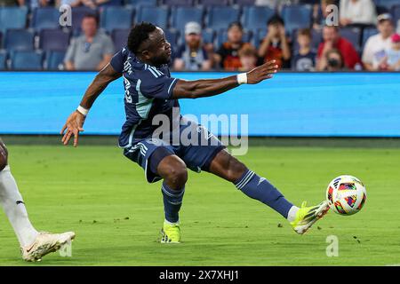 Kansas City, Kansas, Stati Uniti. 21 maggio 2024. L'attaccante di Kansas City Willy Agada (23) controlla la palla contro il FC Tulsa al Children's Mercy Park di Kansas City, Kansas. David Smith/CSM/Alamy Live News Foto Stock