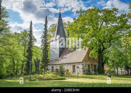 Dorfkirche Alt-Wittenau, Reinickendorf, Berlino, Deutschland *** Alt Wittenau Village Church, Reinickendorf, Berlino, Germania Foto Stock