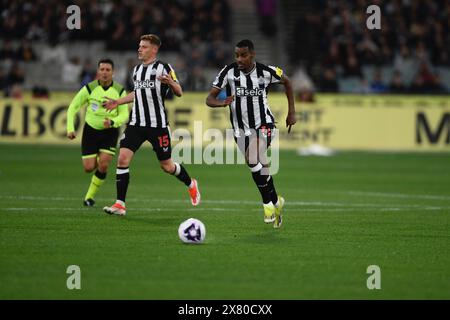 MELBOURNE, AUSTRALIA. 22 maggio 2024. Nella foto: L'attaccante del Newcastle United Alexander Isak (14), che ha segnato per il Newcastle per pareggiare nel primo tempo, in azione durante la Global Football Week English Premiership Teams Friendly al MCG di Melbourne. Crediti: Karl Phillipson/Alamy Live News Foto Stock