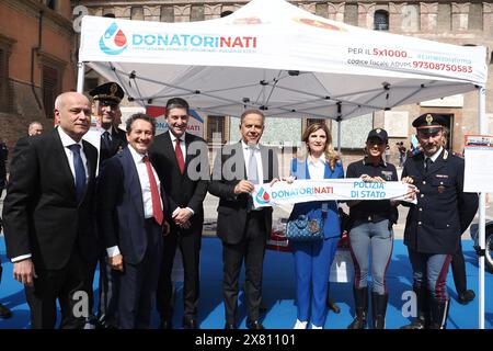 Bologna, Italia. 22 marzo 2024. Bologna, Italia - Cronaca - 22 maggio 2024 - 172mo anniversario fondazione corpo dellaPolizia di Stato con ministro degli interni Matteo Piantedosi - - (foto Michele Nucci/LaPresse) News - Bologna, Italia - 22 maggio, 2024 - 172° anniversario della fondazione della polizia di Stato con il Ministro dell'interno Matteo Piantedosi - (foto Michele Nucci/LaPresse) crediti: LaPresse/Alamy Live News Foto Stock