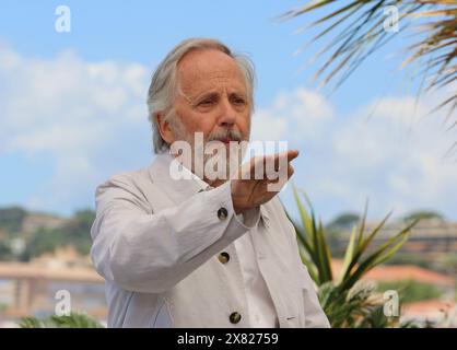 Cannes, Francia. 22 maggio 2024. Fabrice Luchini al concorso fotografico Marcello mio al 77° Festival di Cannes. Crediti: Doreen Kennedy/Alamy Live News. Foto Stock