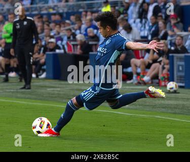 Kansas City, Kansas, Stati Uniti. 21 maggio 2024. Una serie di calci di rigore del centrocampista dello Sporting KC FELIPE HERNANDEZ #21 stabilisce i gol vinti per lo Sporting KC durante la partita della Lamar Hunt Open Cup al Children's Mercy Park di Kansas City, Kansas, il 21 maggio 2024. (Credit Image: © Serena S.Y. Hsu/ZUMA Press Wire) SOLO PER USO EDITORIALE! Non per USO commerciale! Foto Stock