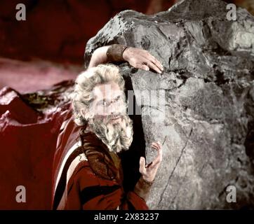 I DIECI COMANDAMENTI 1956 della Paramount Pictures film con Charlton Heston nel ruolo di Mosè. Foto Stock