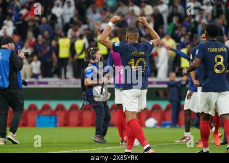 Doha, Qatar. decimo. Dicembre 2022. Francia festeggia la vittoria la partita tra Francia e Inghilterra, quarti di finale, Coppa del mondo FIFA Qatar 2022. Foto Stock