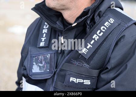 Bordeaux, Francia. 23 maggio 2024. Sicurezza prima dell'arrivo della fiamma olimpica a Place des Quinconces a Bordeaux. Dopo l'arresto di un uomo che ha intenzione di commettere un omicidio di massa, la sicurezza si rafforzò prima dell'arrivo della fiamma olimpica a Place des Quinconces a Bordeaux. 2024 Giochi Olimpici e sicurezza. Bordeaux, Gironda, nuova Aquitania, Francia, Europa. Crediti: Foto di Hugo Martin/Alamy Live News. Foto Stock