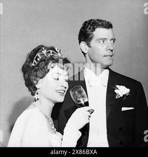 My Fair Lady, Musical, Theater des Westens a Berlino, Deutschland 1961, Regie: Sven Aage Larsen, Darsteller: Karin Hübner, Paul Hubschmid Foto Stock