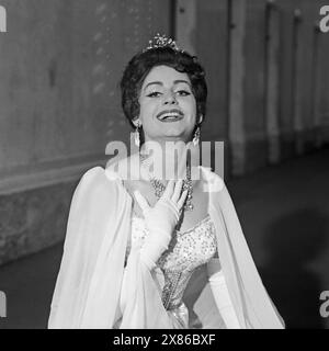 My Fair Lady, Musical, Theater des Westens in Berlin, Deutschland 1961, Regie: Sven Aage Larsen, Darstellerin: Karin Hübner als Eliza Doolittle Foto Stock