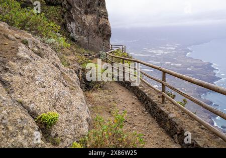 Sentiero escursionistico Camino de la Peña sull'isola Canaria di El Hierro Foto Stock