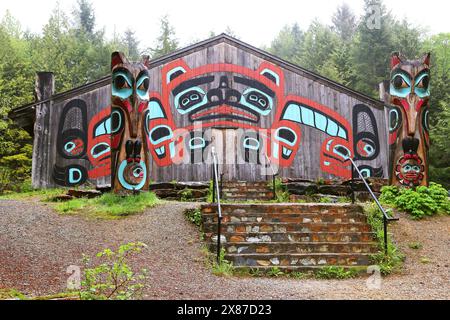 Tlingit Beaver Clan House, Saxman Village, Ketchikan, Revillagigedo Island, Clarence Strait, Alaska, Stati Uniti, Golfo dell'Alaska, Nord America Foto Stock