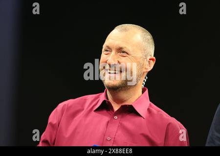 23 maggio 2024; O2 Arena, Londra, Inghilterra; 2024 PDC Premier League Darts London, Play off; Wayne Mardle Foto Stock