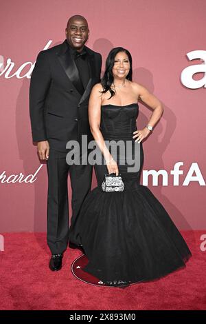 Magic Johnson e Cookie Johnson partecipano alla 30a edizione del Galà di Cannes presentato da Chopard e dal Red Sea International Film Festival all'Hotel du Cap-Eden-Roc il 23 maggio 2024 a Cap d'Antibes, Francia. Foto di David NIVIERE/ABACAPRESS. COM credito: Abaca Press/Alamy Live News Foto Stock