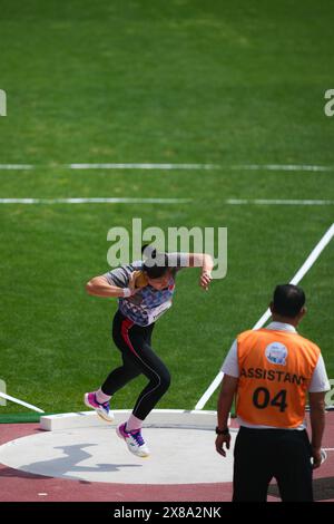 Kobe, Giappone. 24 maggio 2024. Zhao Yuping (L) della Cina gareggia durante la finale Women's Shot Put F12 ai Campionati del mondo di atletica leggera di Kobe, Giappone, il 24 maggio 2024. Crediti: Zhang Xiaoyu/Xinhua/Alamy Live News Foto Stock