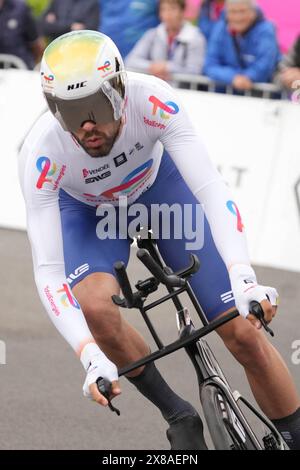 Laval, Francia. 23 maggio 2024. OURSELIN Paul DI TOTALENERGIES durante la Boucles de la Mayenne 2024, fase 1 Prologo Espace Mayenne Laval, UCI Pro Series gara ciclistica il 23 maggio 2024 a Laval, Francia. Foto di Laurent Lairys/ABACAPRESS. COM credito: Abaca Press/Alamy Live News Foto Stock