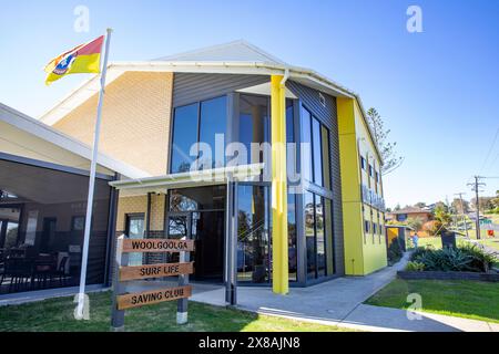 Woolgoolga surf club salvavita, Coffs Harbour, NSW, Australia Foto Stock