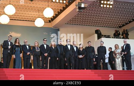 "Marcello mio" cast cinematografico: Christophe Honoré, chiara Mastroianni, Fabrice Luchini, Catherine Deneuve (in Chanel), Melvil Poupaud, Nicole Garcia, Benjamin Biolay, Hugh Skinner, Philippe Martin, Alexandra Henochsberg, David Thion 'Marcello mio' Festival di Cannes proiezione del 77° Festival di Cannes 21 maggio 2024 Credit:Jacky Godard/Photo12 Foto Stock