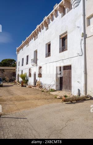 Esterno del museo Rice Interpretation Center, a Camarles (Tarragona, Catalogna, Spagna) ESP Exterior del museo Centro de Interpretación del Arroz Foto Stock