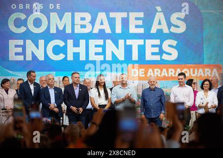 Araraquara, Brasile. 24 maggio 2024. Il presidente del Brasile Luiz Inacio Lula da Silva partecipa a un evento per firmare il rilascio di investimenti per un totale di 143 milioni di R$ per lavori di lotta alle inondazioni nella città di Araraquara, San Paolo, Brasile, il 24 maggio 2024. (Foto di Igor do vale/Sipa USA) credito: SIPA USA/Alamy Live News Foto Stock