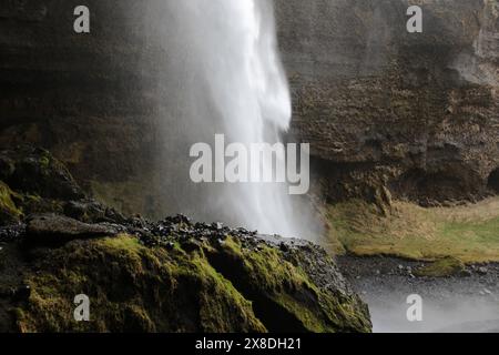 Islanda - 2024 05 02, immagine del paesaggio sull'Islanda, cascata Kvernufoss Foto Stock