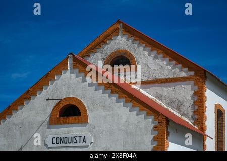 Storia della ferrovia, vecchia stazione ferroviaria di conquista Foto Stock