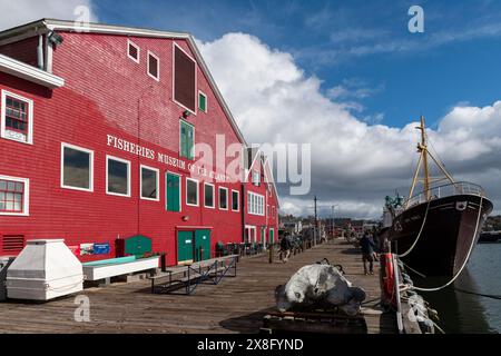 Lunenburg, nuova Scozia, Canada - 23 ottobre 2023: Veduta della facciata del Museo della pesca dell'Atlantico nella città di Lunenburg. Foto Stock