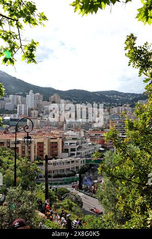 Montecarlo, Monaco. 24 maggio 2024. Charles Leclerc (MON) Ferrari SF-24. Campionato del mondo di Formula 1, Rd 8, Gran Premio di Monaco, venerdì 24 maggio 2024. Montecarlo, Monaco. Crediti: James Moy/Alamy Live News Foto Stock