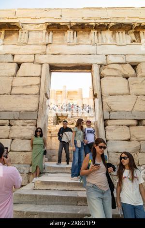 I Propilei, l'Acropoli di Atene Atene (Athina), il centro di Atene, Grecia Foto Stock