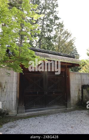 Porta omote-mon nella Villa Imperiale di Shugakuin, Kyoto, Giappone Foto Stock