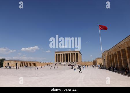 La gente visita il mausoleo di Anitkabir, il luogo di riposo di Mustafa Kemal Atatark. Foto Stock