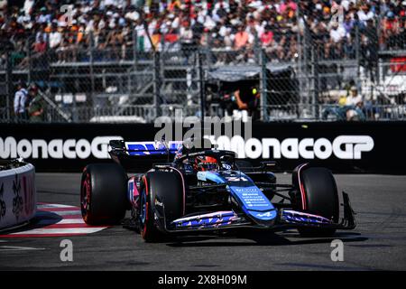 Montecarlo, Mezzolombardo, Monaco. 25 maggio 2024. Il pilota francese ESTEBAN OCON (Alpine F1 Team) guida durante la sessione di qualificazione del Gran Premio di Monaco di Formula 1 2024 FIA sul circuito di Monaco. (Credit Image: © Daisy Facinelli/ZUMA Press Wire) SOLO PER USO EDITORIALE! Non per USO commerciale! Foto Stock