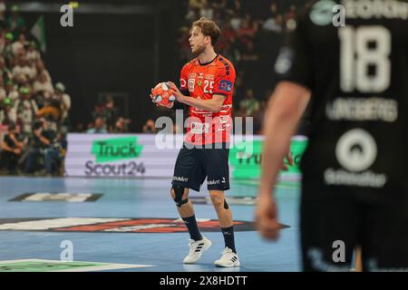 Amburgo, Amburgo, Germania. 25 maggio 2024. Olle Forsell Schefvert - Rhein-Neckar Loewen 25 con palla durante le finali EHF Men 2024 Handball ad Amburgo (Credit Image: © Mathias Schulz/ZUMA Press Wire) SOLO PER USO EDITORIALE! Non per USO commerciale! Foto Stock