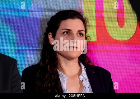 Marsiglia, Francia. 23 maggio 2024. Marina Mesure, deputato europeo LFI, visto durante l'incontro a Marsiglia. Pochi giorni prima delle elezioni europee del 9 giugno, Jean-Luc Mélenchon ha partecipato alla riunione di France Insoumise nei distretti settentrionali di Marsiglia davanti a circa 1000 persone. (Immagine di credito: © Denis Thaust/SOPA Images via ZUMA Press Wire) SOLO PER USO EDITORIALE! Non per USO commerciale! Foto Stock