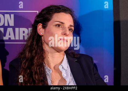 Marsiglia, Francia. 23 maggio 2024. Marina Mesure, deputato europeo LFI, visto durante l'incontro a Marsiglia. Pochi giorni prima delle elezioni europee del 9 giugno, Jean-Luc Mélenchon ha partecipato alla riunione di France Insoumise nei distretti settentrionali di Marsiglia davanti a circa 1000 persone. (Immagine di credito: © Denis Thaust/SOPA Images via ZUMA Press Wire) SOLO PER USO EDITORIALE! Non per USO commerciale! Foto Stock