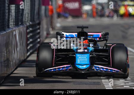 Monaco, Monaco. 25 maggio 2024. Circuito di Monaco #31 Esteban Ocon (fra) BWT Alpine F1 Team (fra) Alpine A524 Renault, durante il Gran Premio di Formula 1 2024 di Monaco, 8° appuntamento del Campionato del mondo di Formula 1 2024 dal 20 al 23 maggio 2024 sul circuito di Monaco. (Philippe Nanchino/SPP) credito: SPP Sport Press Photo. /Alamy Live News Foto Stock